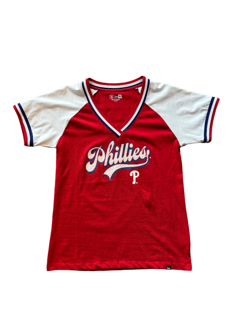 売れ筋商品|||ニューエラ カットソー トップス レディース Women's Red Philadelphia Phillies Game Day Rhinestone V-Neck T-Shirt Red Philadelphia Phillies New Era Women's Game Day Rhinestone V